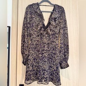 Western floral mini dress size small. Brand new with tags.